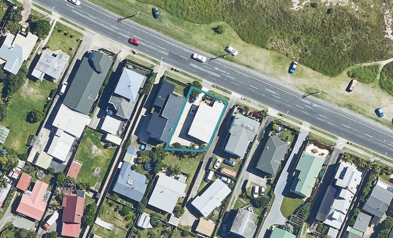 944A Papamoa Beach Road, Papamoa Beach, Papamoa - Carousel 1