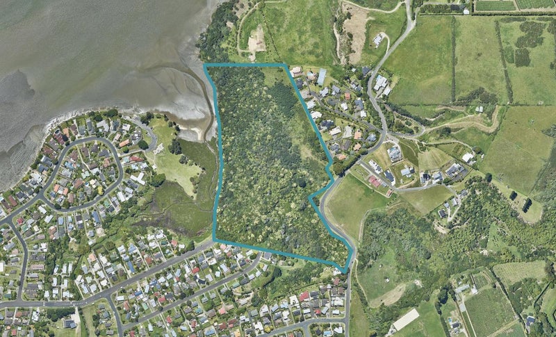 500 Ranginui Road, WELCOME BAY, TAURANGA - Carousel 1