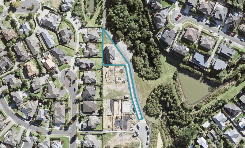 26 Pharlap Drive, Northcross, Auckland - Carousel 1