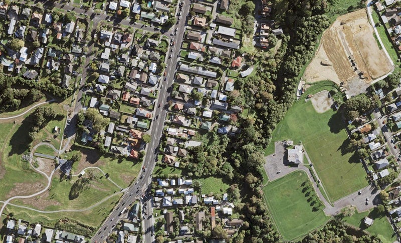 1604 Great North Road, Waterview, Auckland - Carousel 1