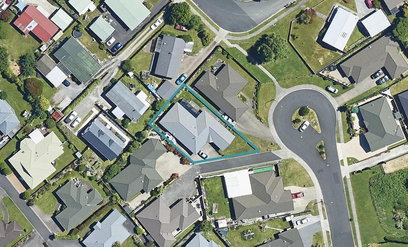 38 McCahon Drive, Pukehangi, Rotorua - Carousel 1