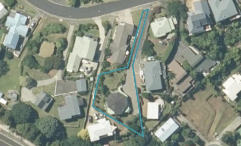 123 Bruce Wallace Place, Whangamatā - Carousel 1