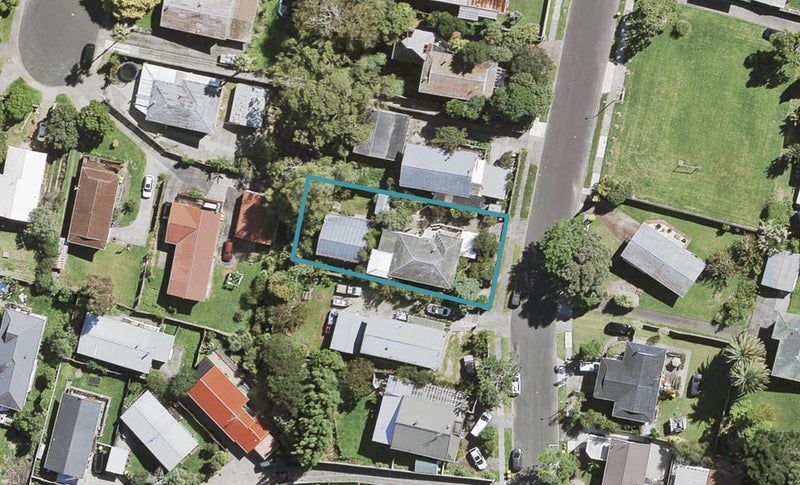 51 Kamara Road, Glen Eden, Auckland - Carousel 1