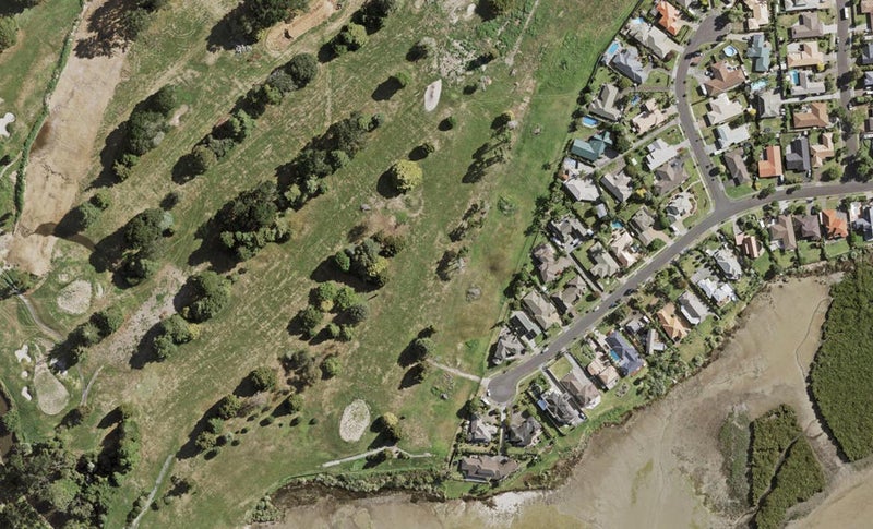 4 George Cole Lane, Takanini, Auckland - Carousel 1