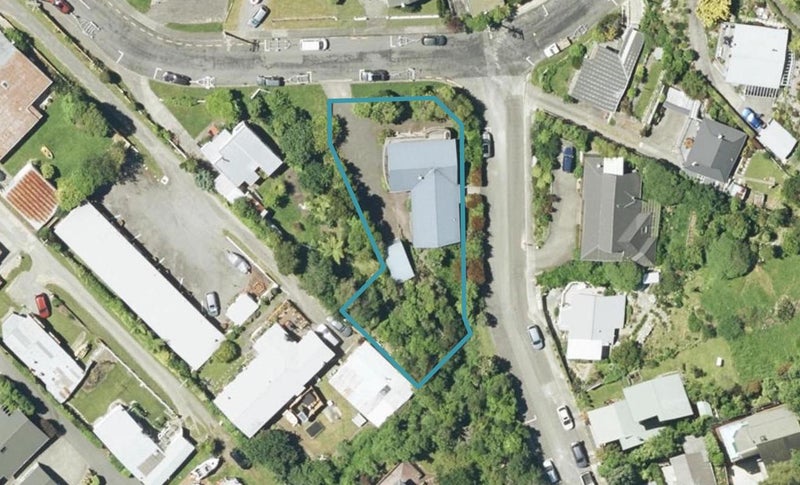 3 Arthur Crescent, Waikawa, Picton - Carousel 1