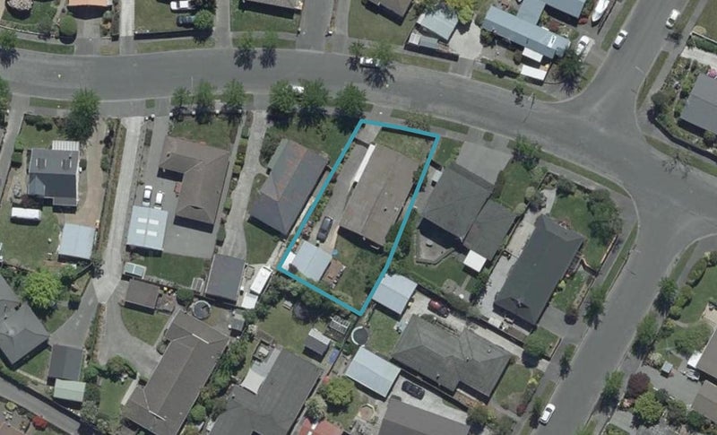 65 Glenmore Avenue, Casebrook, Christchurch - Carousel 1