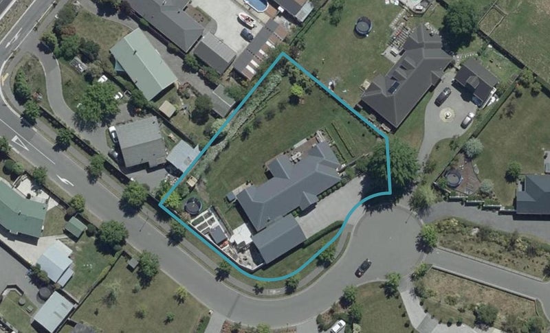 1 Stella Close, Harewood, Christchurch - Carousel 1