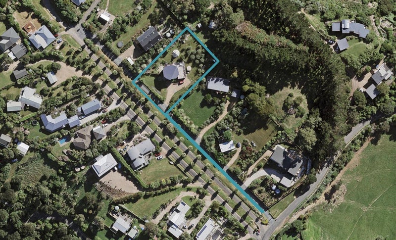 308D Sea View Road, Ostend, Waiheke Island - Carousel 1