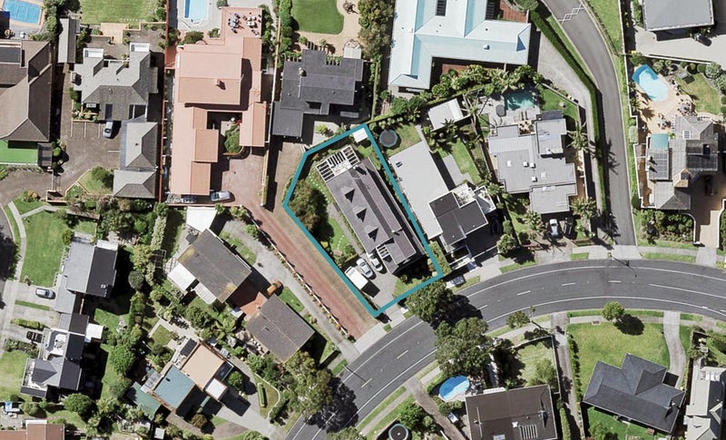 34 Bramley Drive, Farm Cove, Auckland - Carousel 1