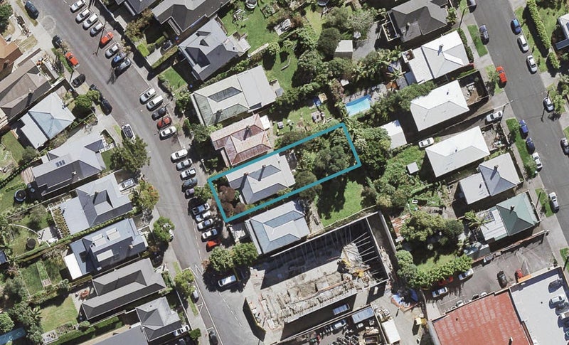 7 Grosvenor Street, Grey Lynn, Auckland - Carousel 1