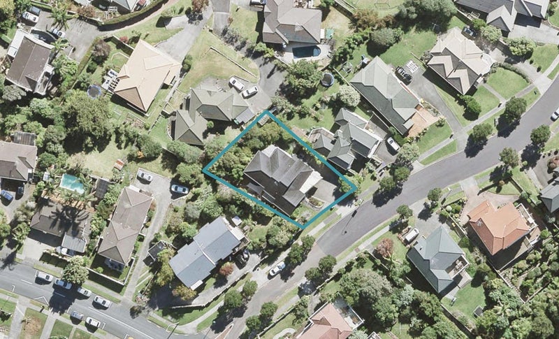 4 Woodridge Avenue, Northcross, Auckland - Carousel 1