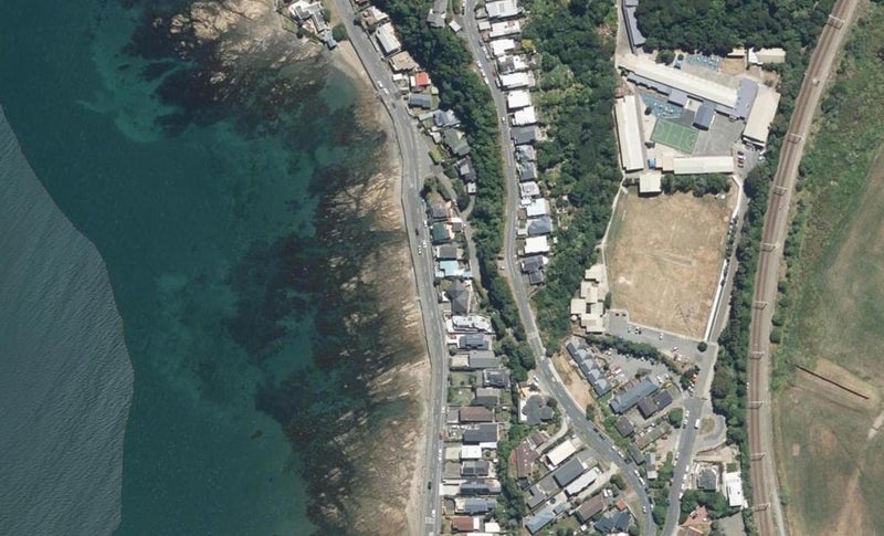 30 Sunset Parade, Plimmerton, Porirua - Carousel 1
