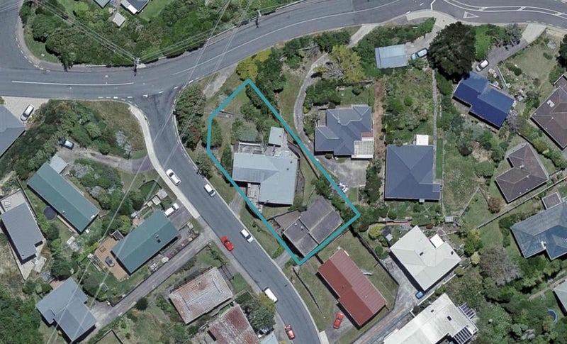 116B Glanmire Road, Newlands, Wellington - Carousel 1