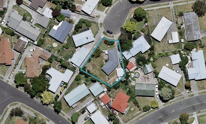 7 St Pauls Place, Tamatea, Napier - Carousel 1