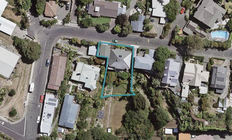 4 Lighthouse Road, Bluff Hill, Napier - Carousel 1
