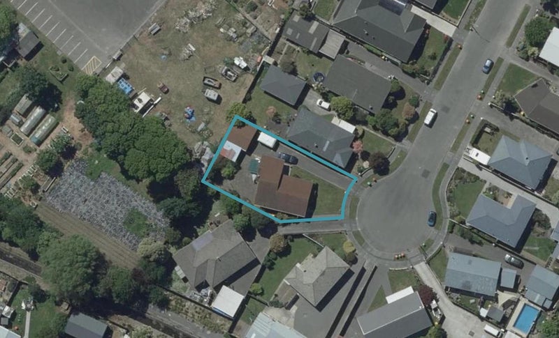 16 Gow Place, Woolston, Christchurch - Carousel 1