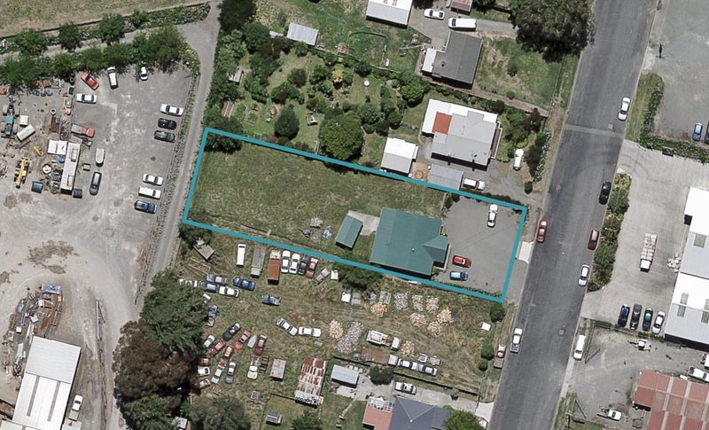5 Coughlan Road, Waipukurau, Waipukurau - Carousel 1
