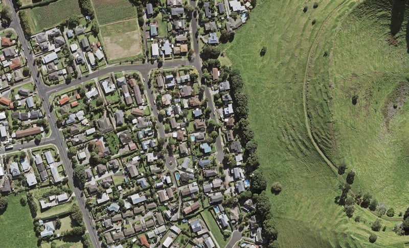 9 Kanohi Terrace, Mangere Bridge, Auckland - Carousel 1