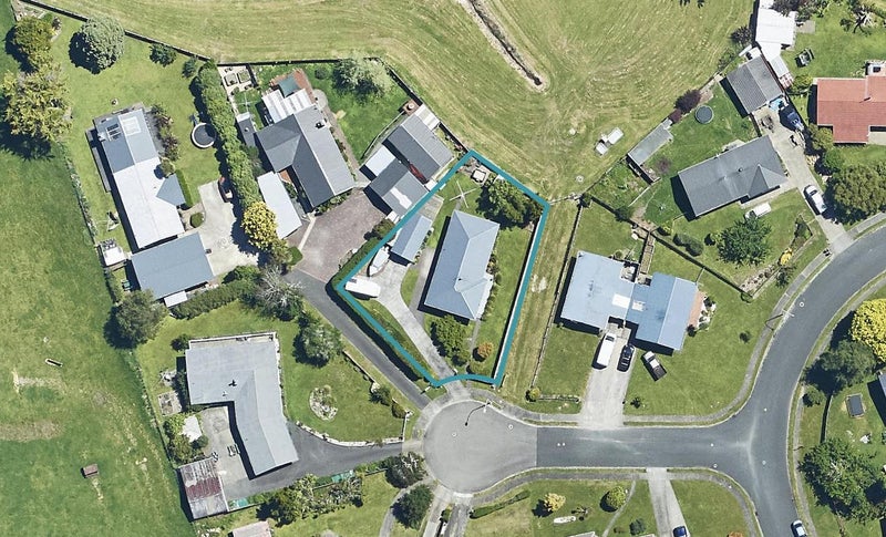 2 Munro Place, Ngongotaha, Rotorua - Carousel 1