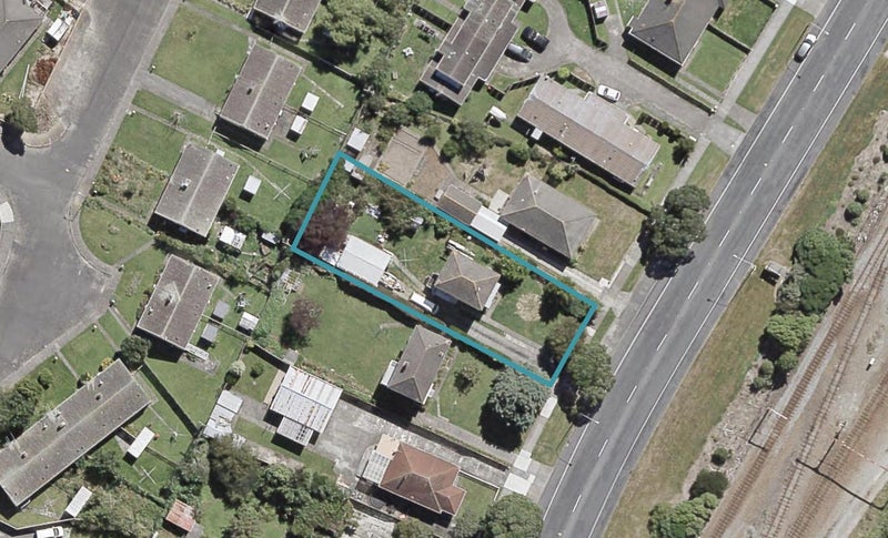 1175 High Street, Taita, Lower Hutt - Carousel 1