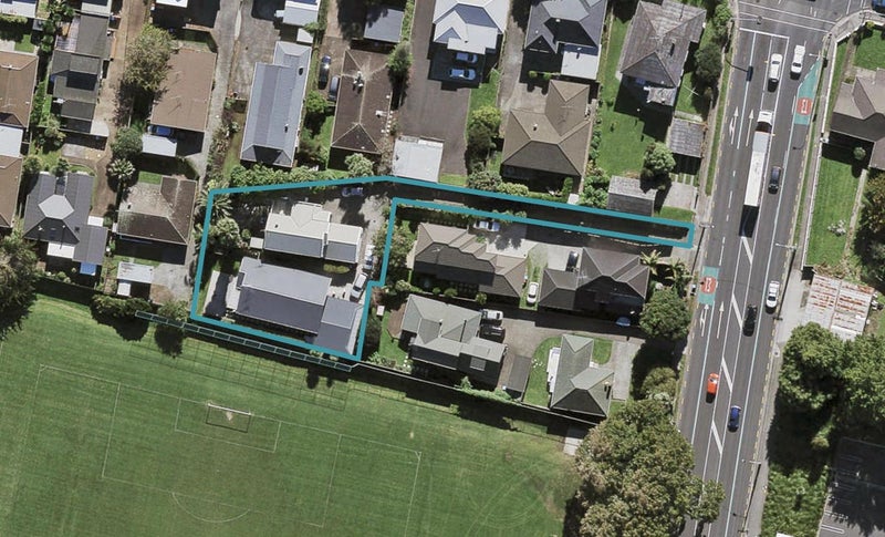 113 Pah Road, Royal Oak, Auckland - Carousel 1