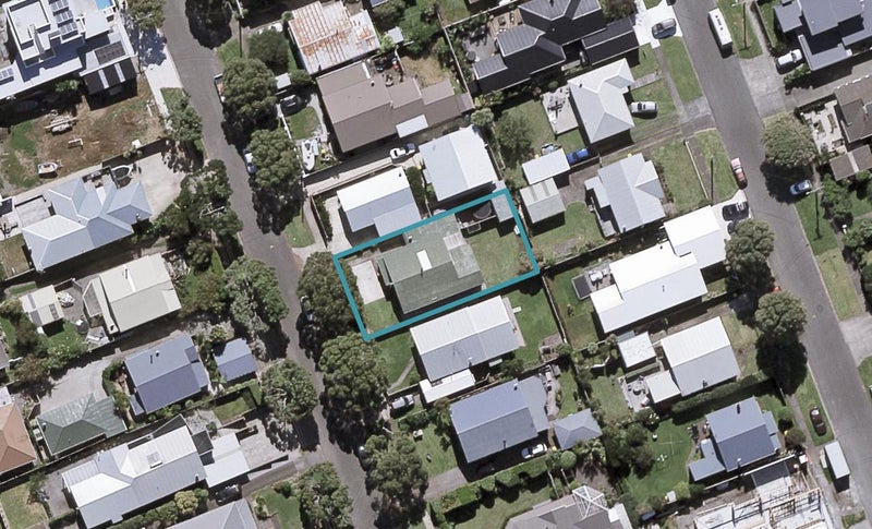 13 Richmond Street, Fitzroy, New Plymouth - Carousel 1