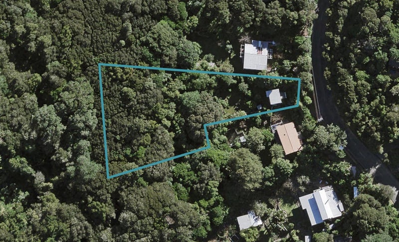 26 O'Brien Road, Omiha, Waiheke Island - Carousel 1