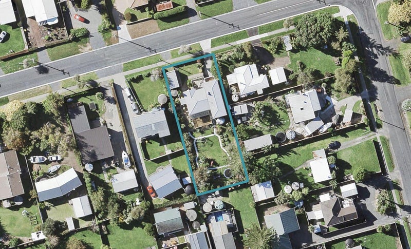 99 Second View Avenue, Beachlands, Auckland - Carousel 1