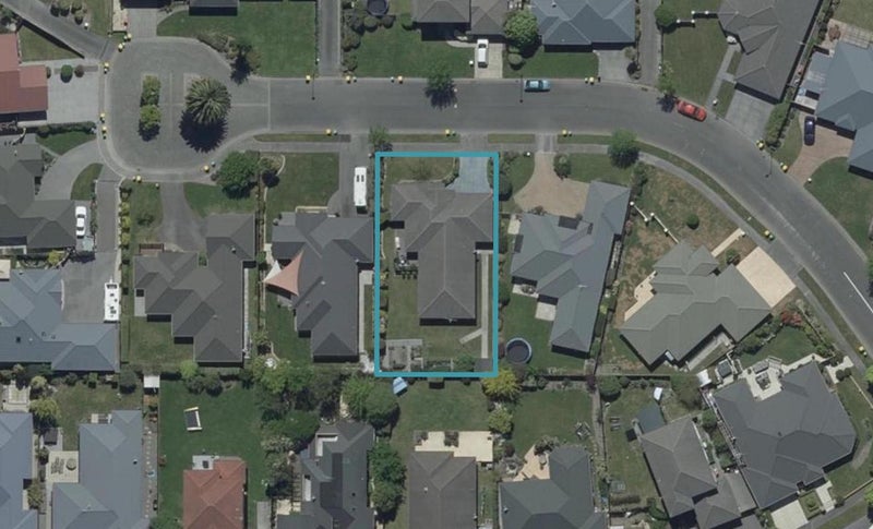 7 Montego Close, Shirley, Christchurch - Carousel 1