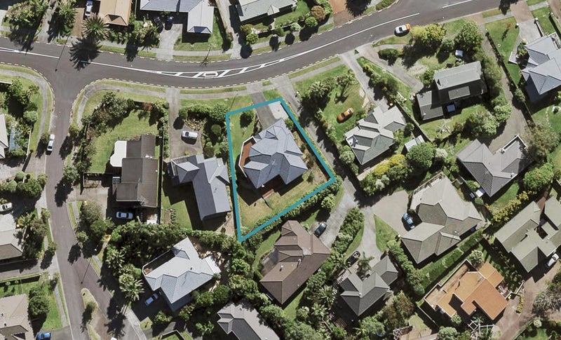 38 Goldfinch Rise, Unsworth Heights, Auckland - Carousel 1