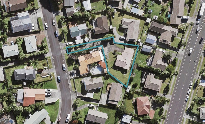 8 Jumento Place, Unsworth Heights, Auckland - Carousel 1