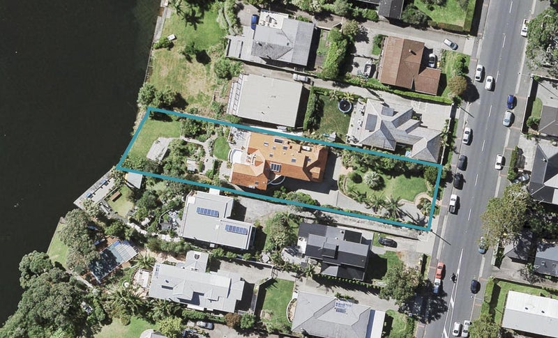 304 Hurstmere Road, Takapuna, Auckland - Carousel 1