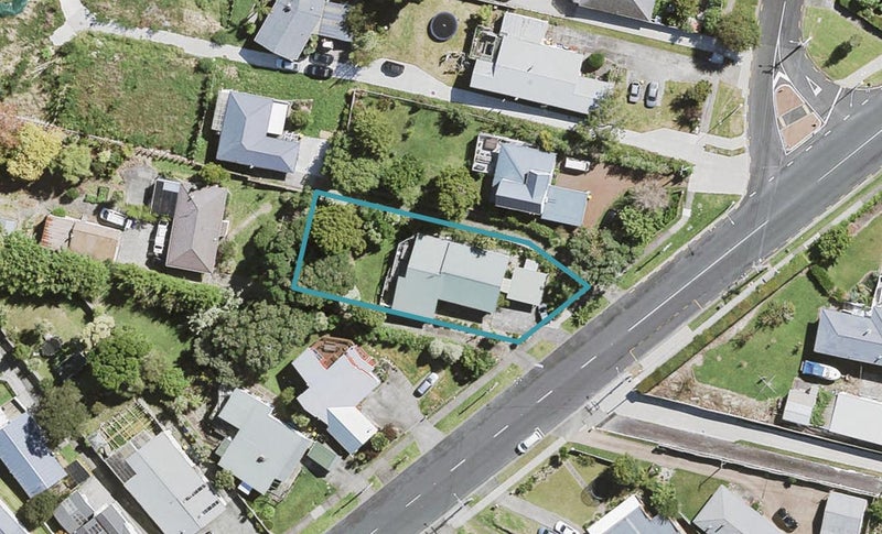 65 Glengarry Road, Glen Eden, Auckland - Carousel 1