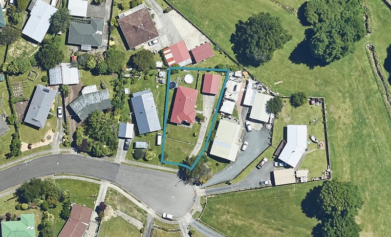16 Jade Place, Pukehangi, Rotorua - Carousel 1