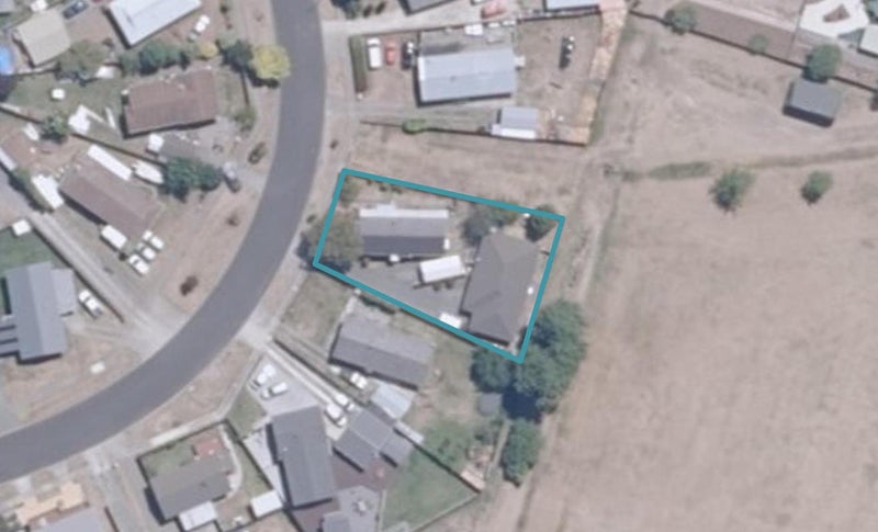 2/77 Grace Crescent, Richmond Heights, Taupō - Carousel 1