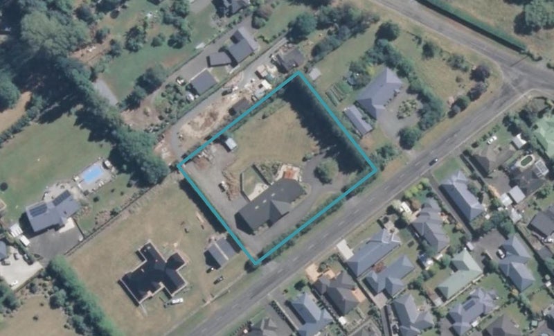 16 Tarbottons Road, Tinwald, Ashburton - Carousel 1