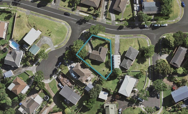 2 Caley Court, Totara Heights, Auckland - Carousel 1
