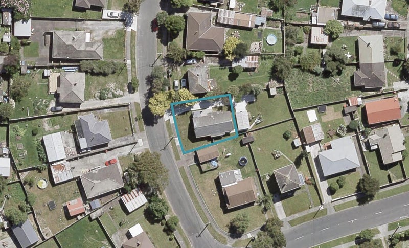 2 Milne Crescent, Taita, Lower Hutt - Carousel 1