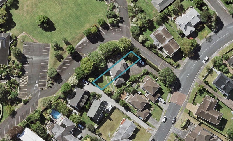 43B Centorian Drive, Windsor Park, Auckland - Carousel 1