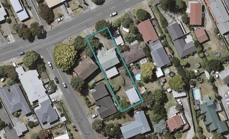 218 Manly Street, Paraparaumu Beach, Paraparaumu - Carousel 1