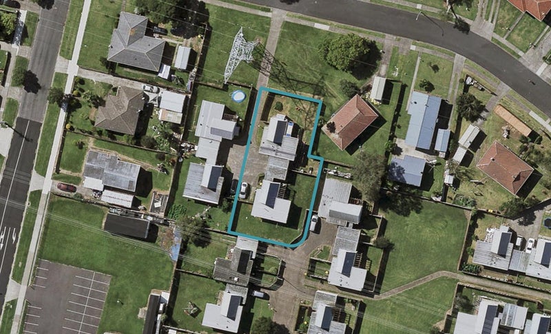 5 Bland Place, Ōtara, Auckland - Carousel 1