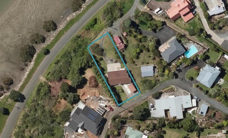 12 Munro Street, Onerahi, Whangarei - Carousel 1