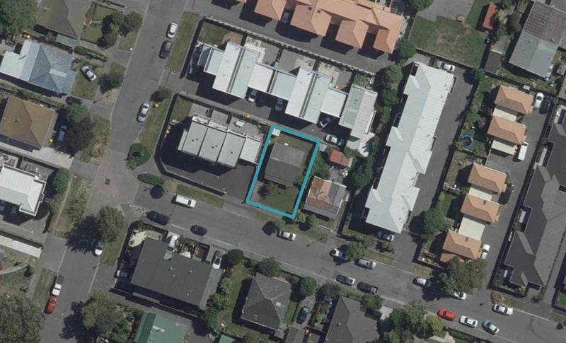 7 Walpole Street, Waltham, Christchurch - Carousel 1