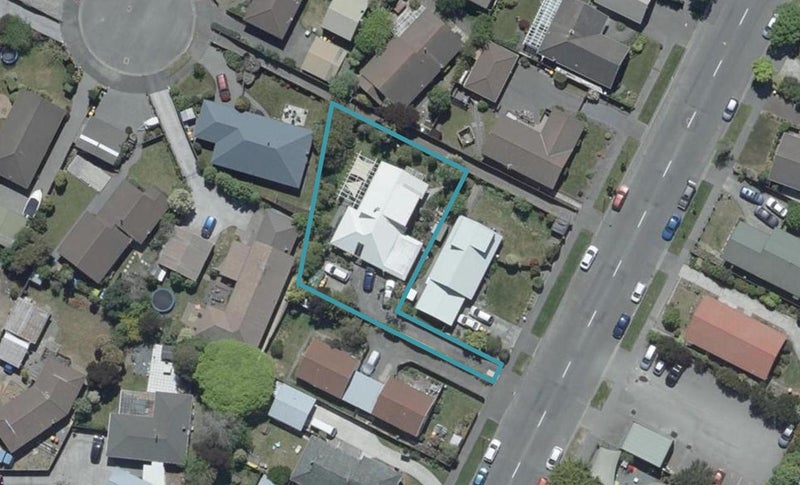 231A Queenspark Drive, Parklands, Christchurch - Carousel 1