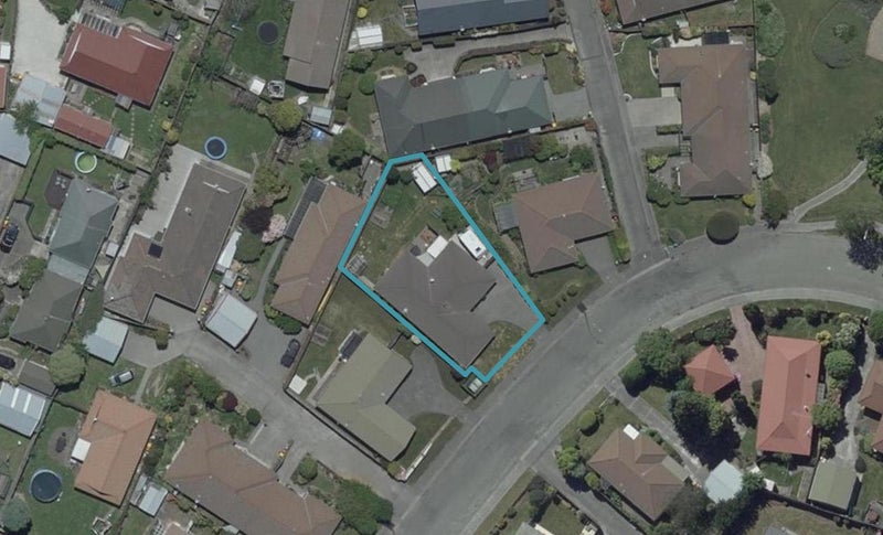21 Peebles Drive, Hei Hei, Christchurch - Carousel 1