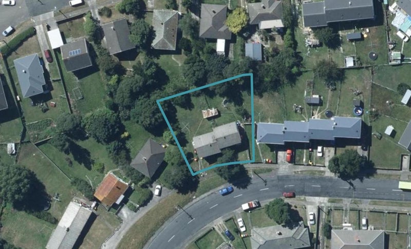 109 Hampshire Street, Cannons Creek, Porirua - Carousel 1