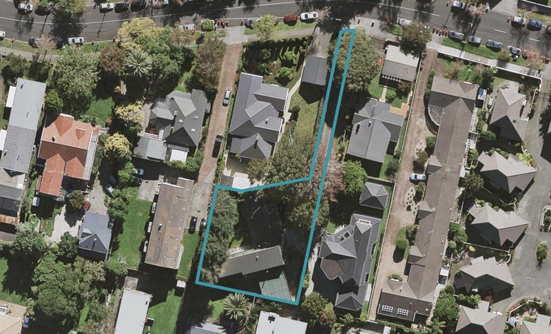 12 Domett Avenue, Epsom, Auckland - Carousel 1