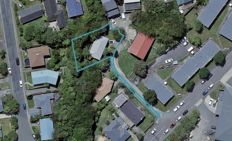 5 Gahagan Way, Newlands, Wellington - Carousel 1