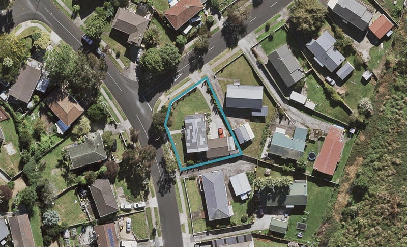 1 Malaspina Place, Papatoetoe, Auckland - Carousel 1