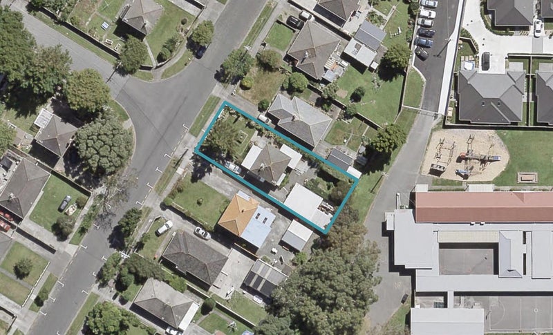 14 Molesworth Street, Taita, Lower Hutt - Carousel 1
